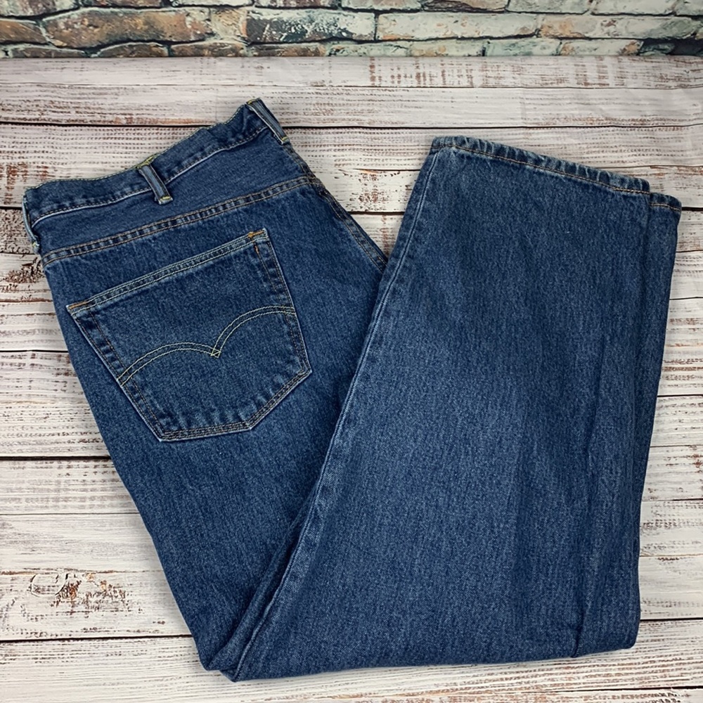 Levi Strauss “550” Straight leg blue jeans
size 46 - Picture 9 of 13